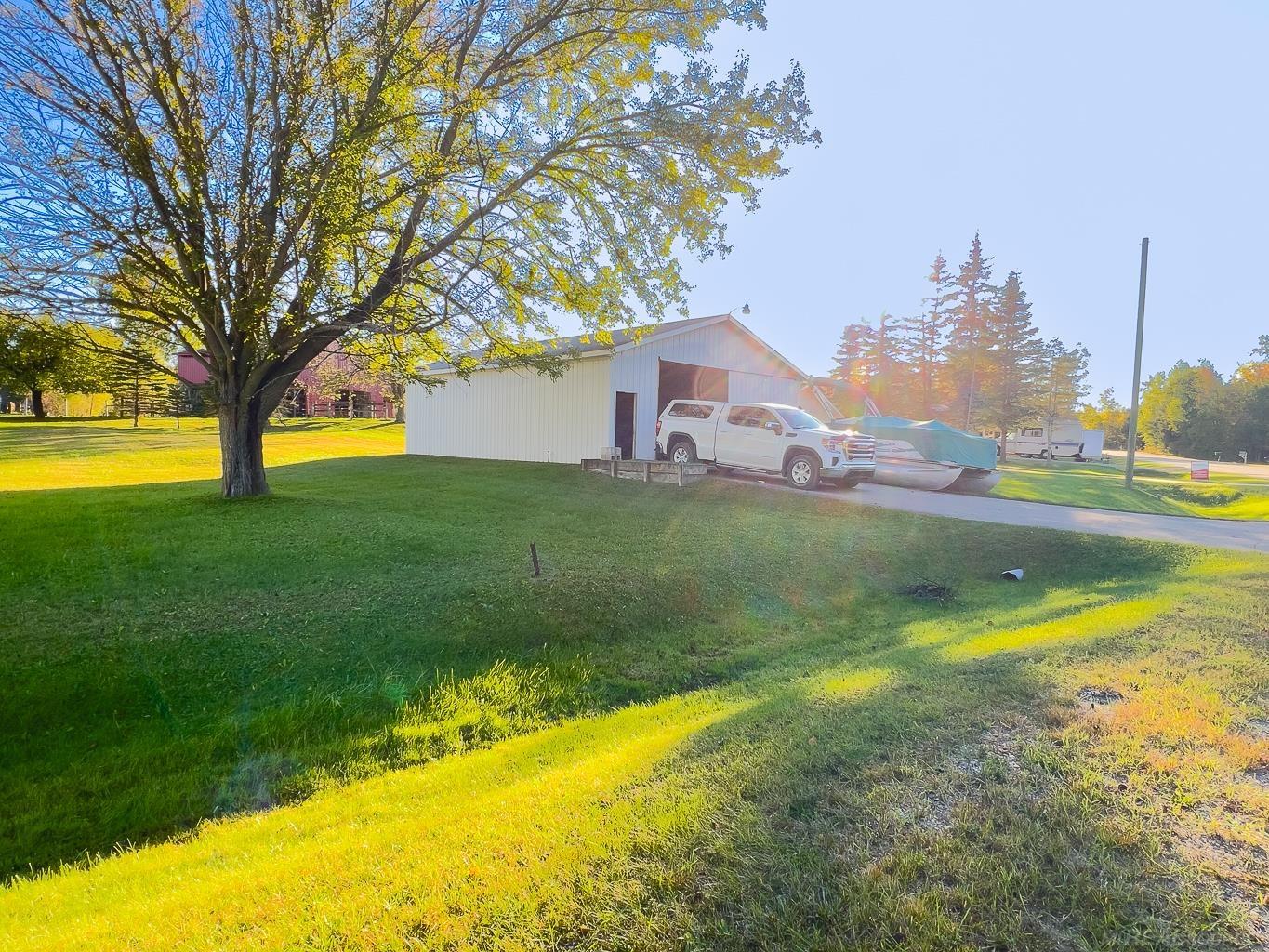 1049 Radov Road Gladwin, MI 48624 - Photo 33 of 40 50224355-4b76cdd8-26ae-476e-a423-533e3e1ea995.JPG