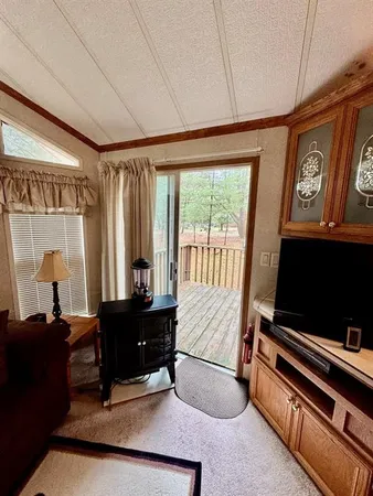 $89,900 | 86 Pinetree Road, Vowinckel, PA 16260