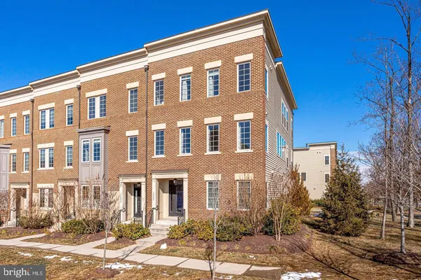 $858,900 | 42257 Bliss Terrace, Brambleton, VA 20148