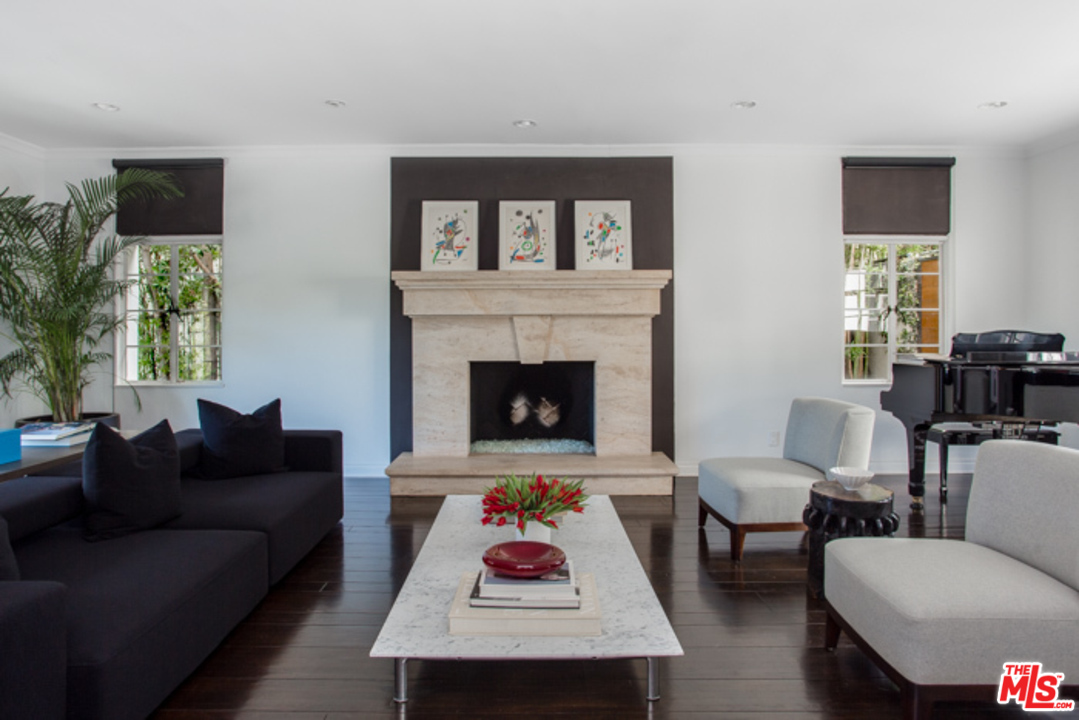 1323 Club View Drive Los Angeles, CA 90024 - Photo 2 of 25