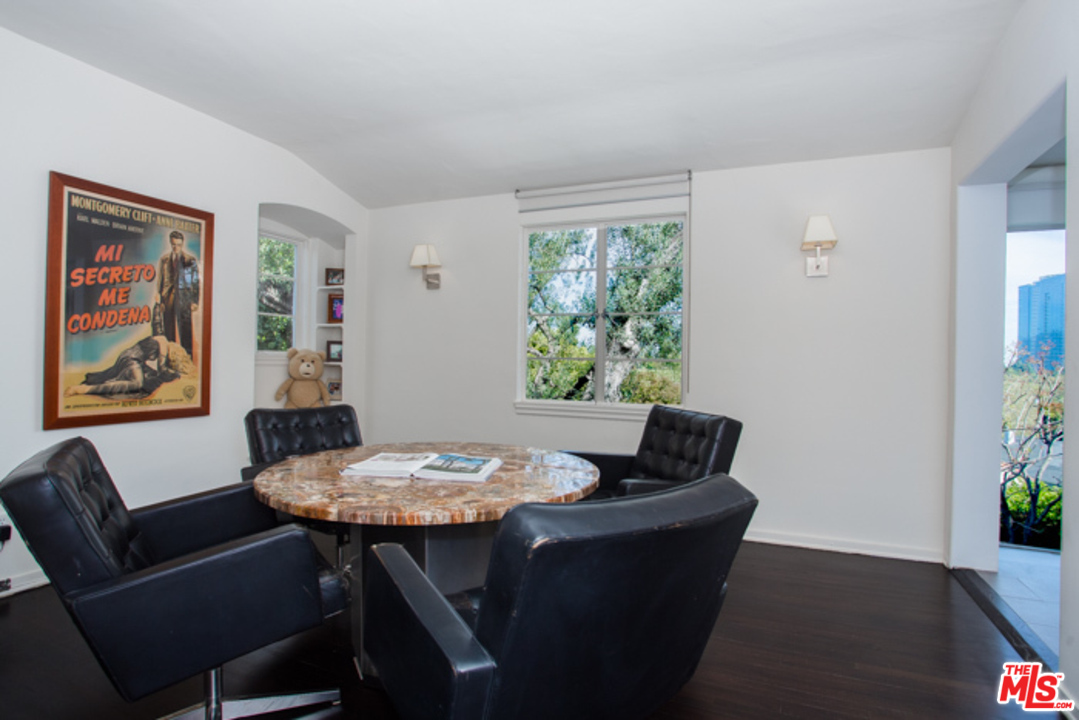 1323 Club View Drive Los Angeles, CA 90024 - Photo 14 of 25