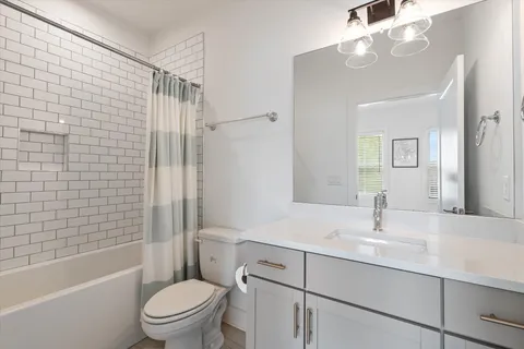 $465,000 | 645 Nashua Lane, Unit 106, Nashville, TN 37209