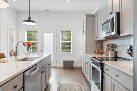 $465,000 | 645 Nashua Lane, Unit 106, Nashville, TN 37209