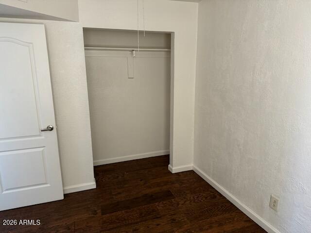 1319 West Vogel Avenue, Unit 3 Phoenix, AZ 85021 - Photo 3 of 5 a view of an empty room