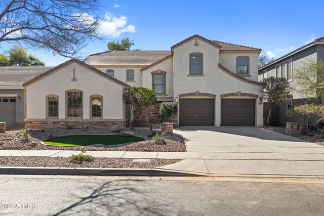 $729,900 | 3845 East Yeager Drive, Gilbert, AZ 85295