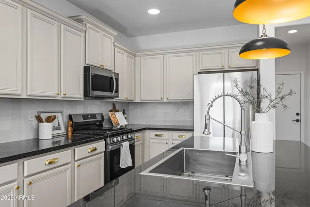 $729,900 | 3845 East Yeager Drive, Gilbert, AZ 85295