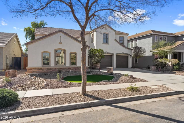 $729,900 | 3845 East Yeager Drive, Gilbert, AZ 85295