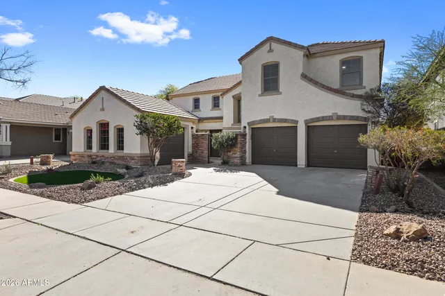 $729,900 | 3845 East Yeager Drive, Gilbert, AZ 85295