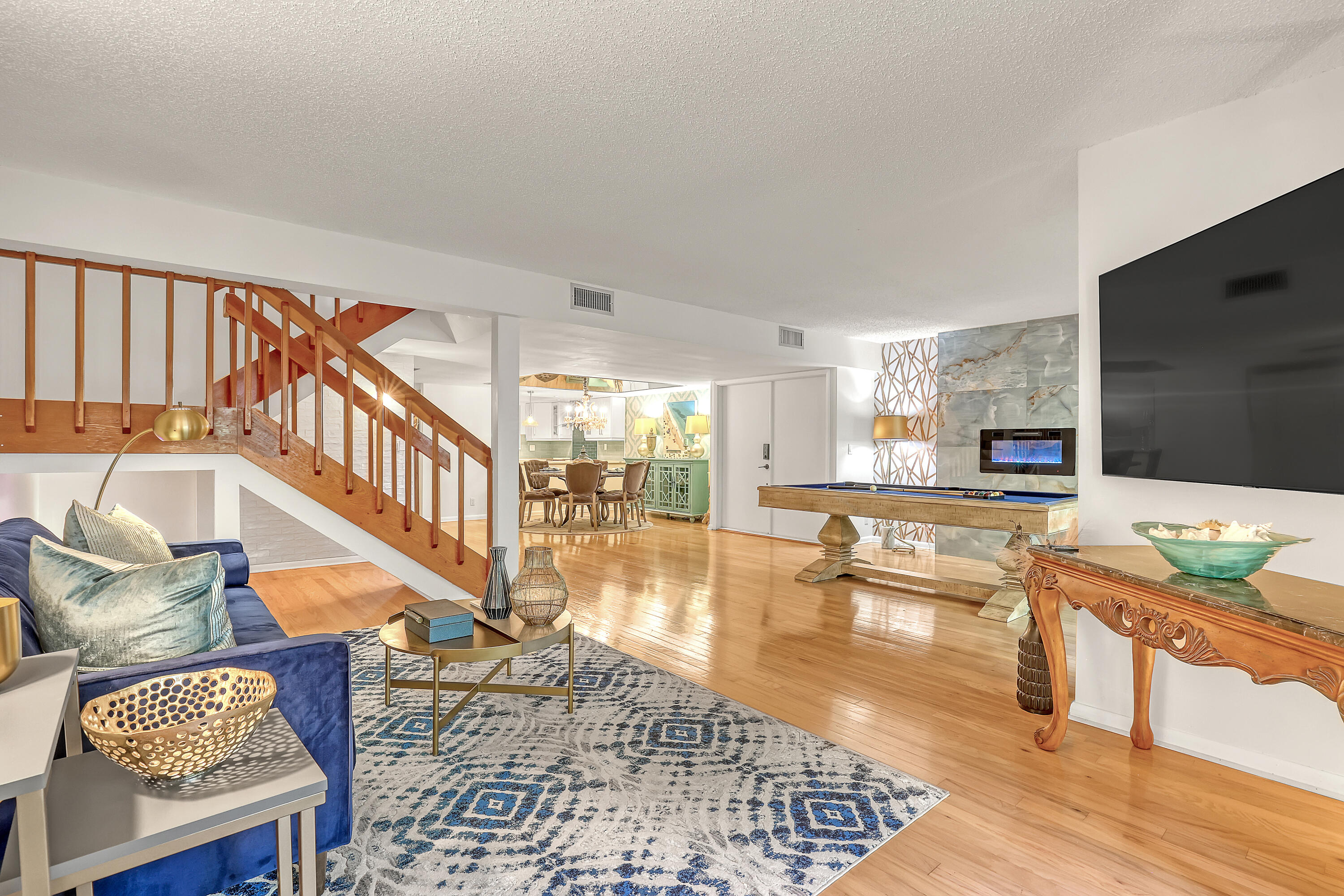 1100 Surf Road, Unit 104 West Palm Beach, FL 33404 - Photo 12 of 49 open living area