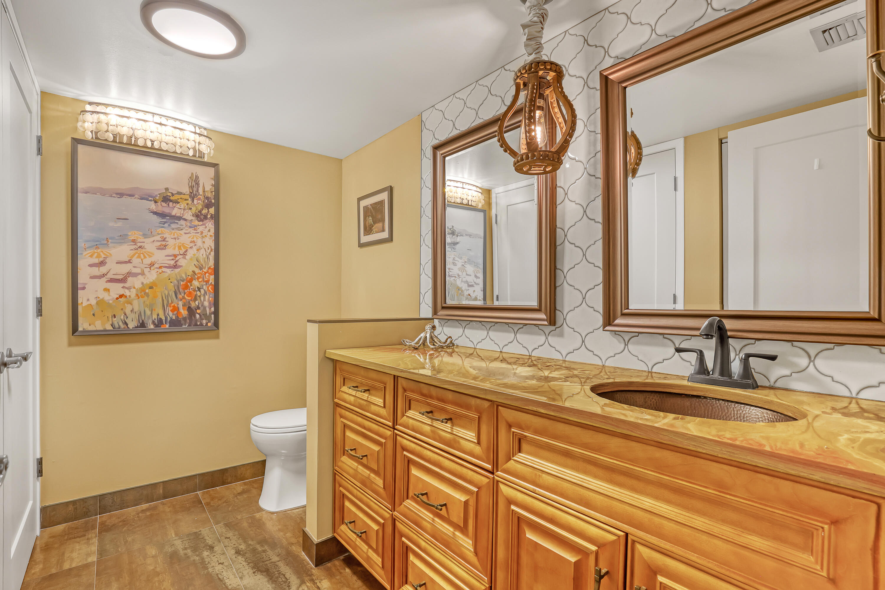 1100 Surf Road, Unit 104 West Palm Beach, FL 33404 - Photo 14 of 49 1st floor bathroom