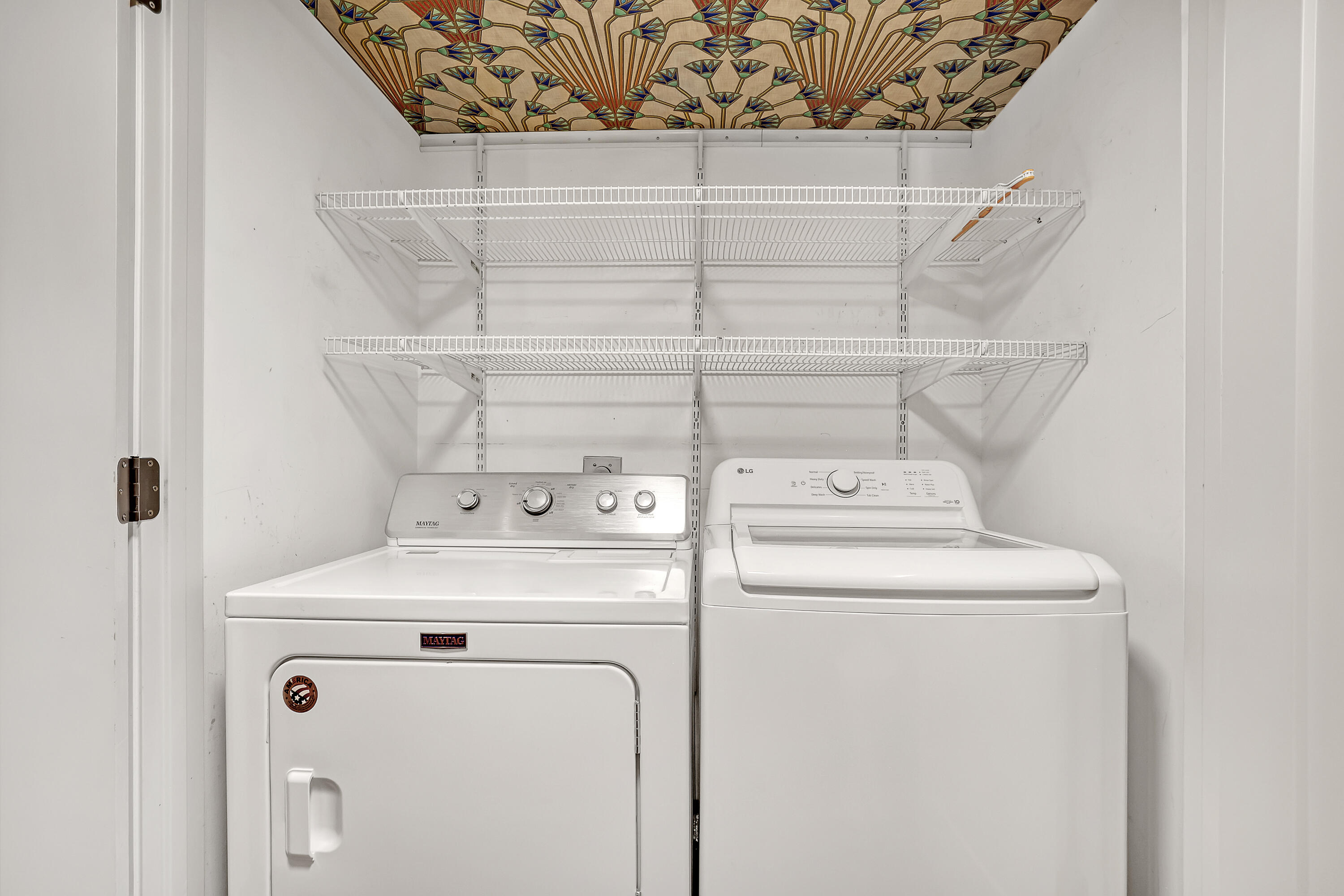 1100 Surf Road, Unit 104 West Palm Beach, FL 33404 - Photo 17 of 49 washer /dryer