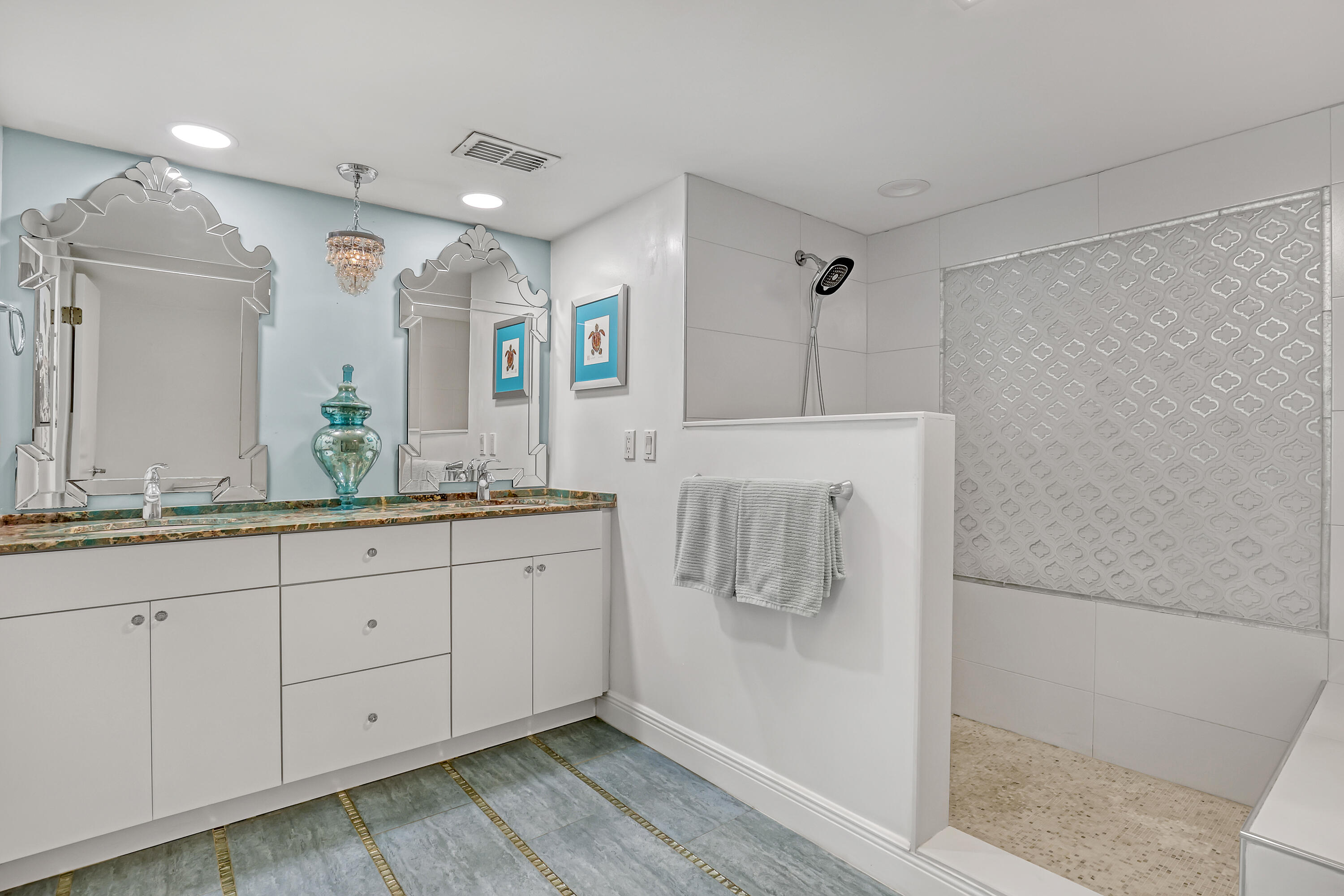 1100 Surf Road, Unit 104 West Palm Beach, FL 33404 - Photo 22 of 49 primary bathroom