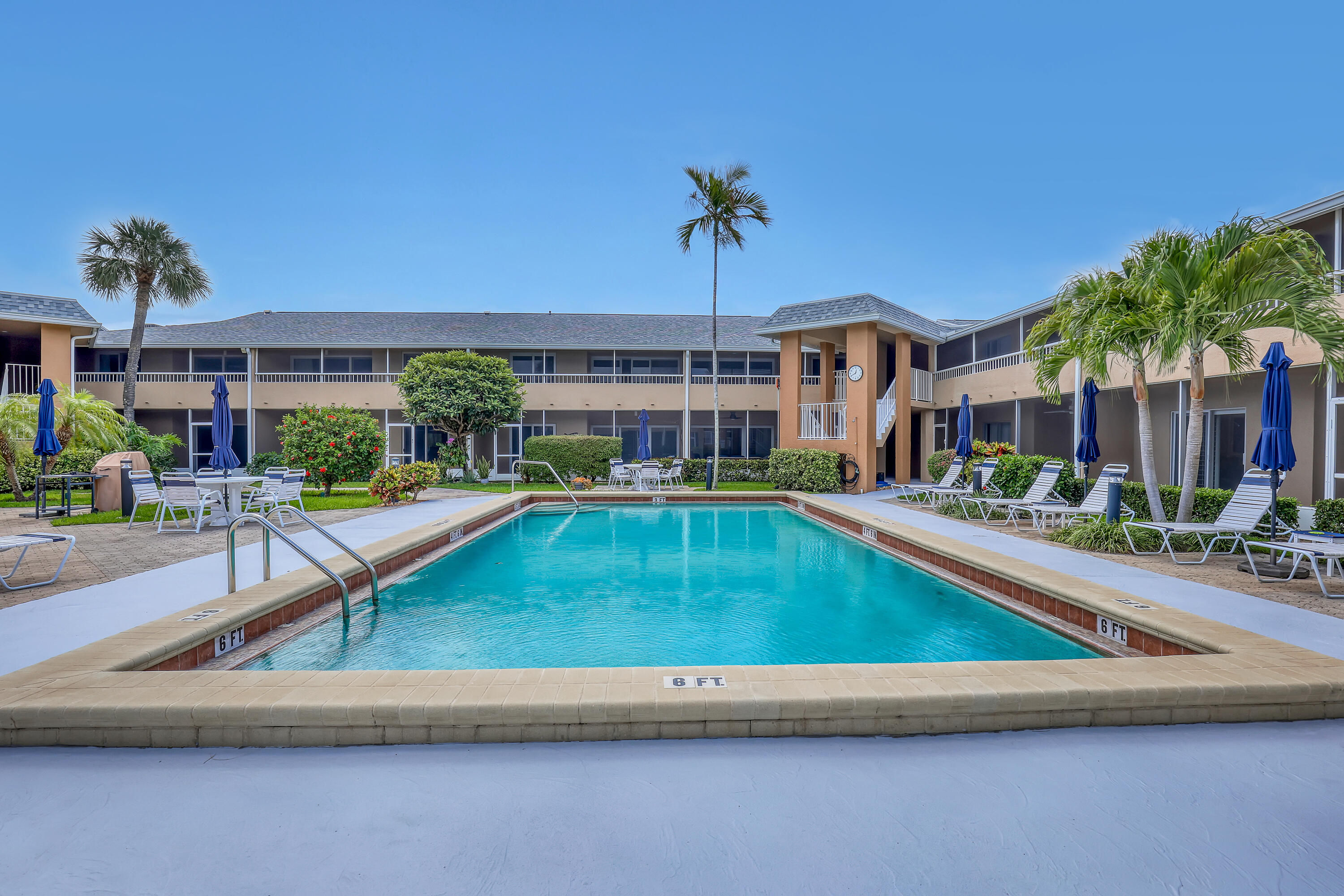 1100 Surf Road, Unit 104 West Palm Beach, FL 33404 - Photo 35 of 49 community pool