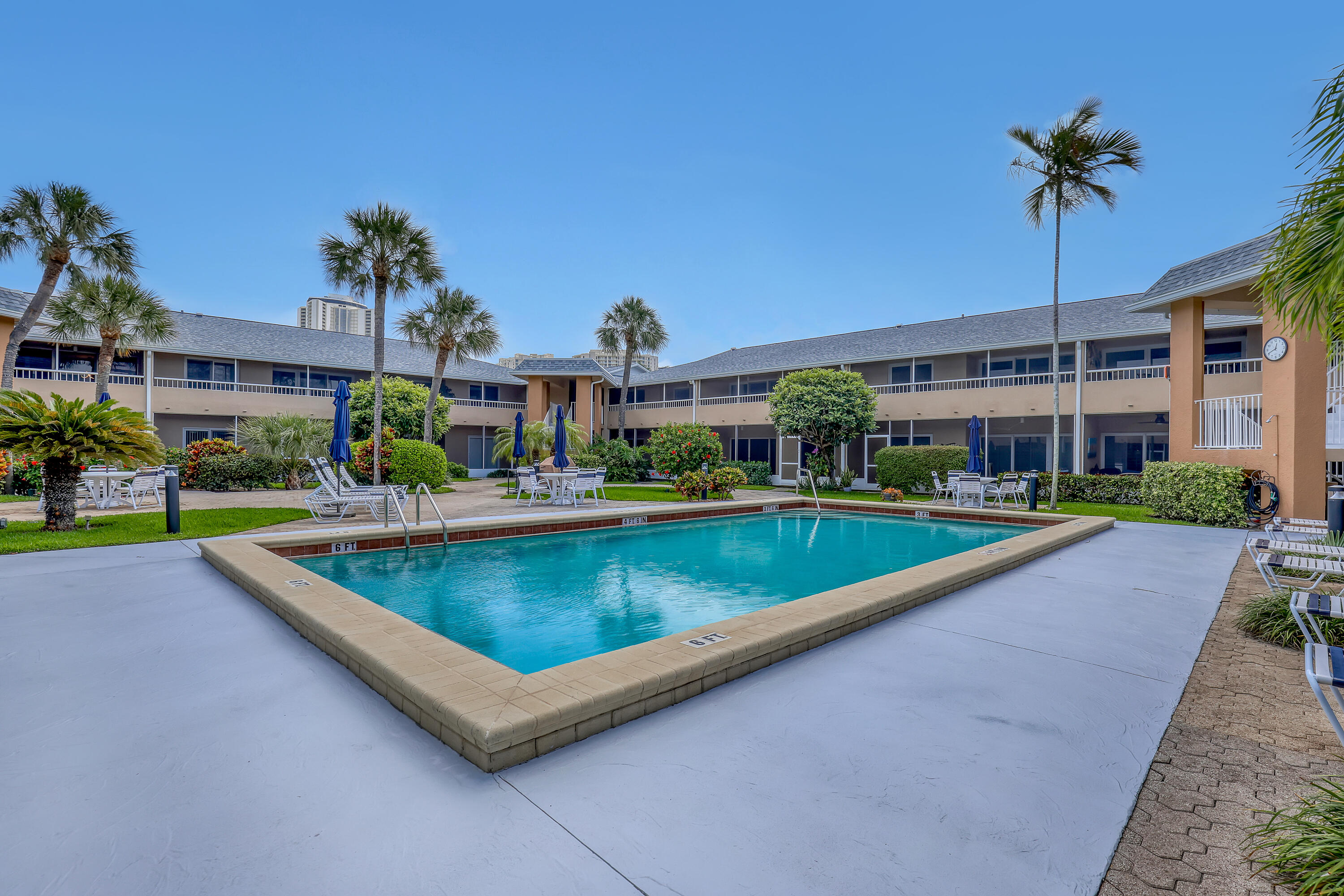 1100 Surf Road, Unit 104 West Palm Beach, FL 33404 - Photo 36 of 49 pool