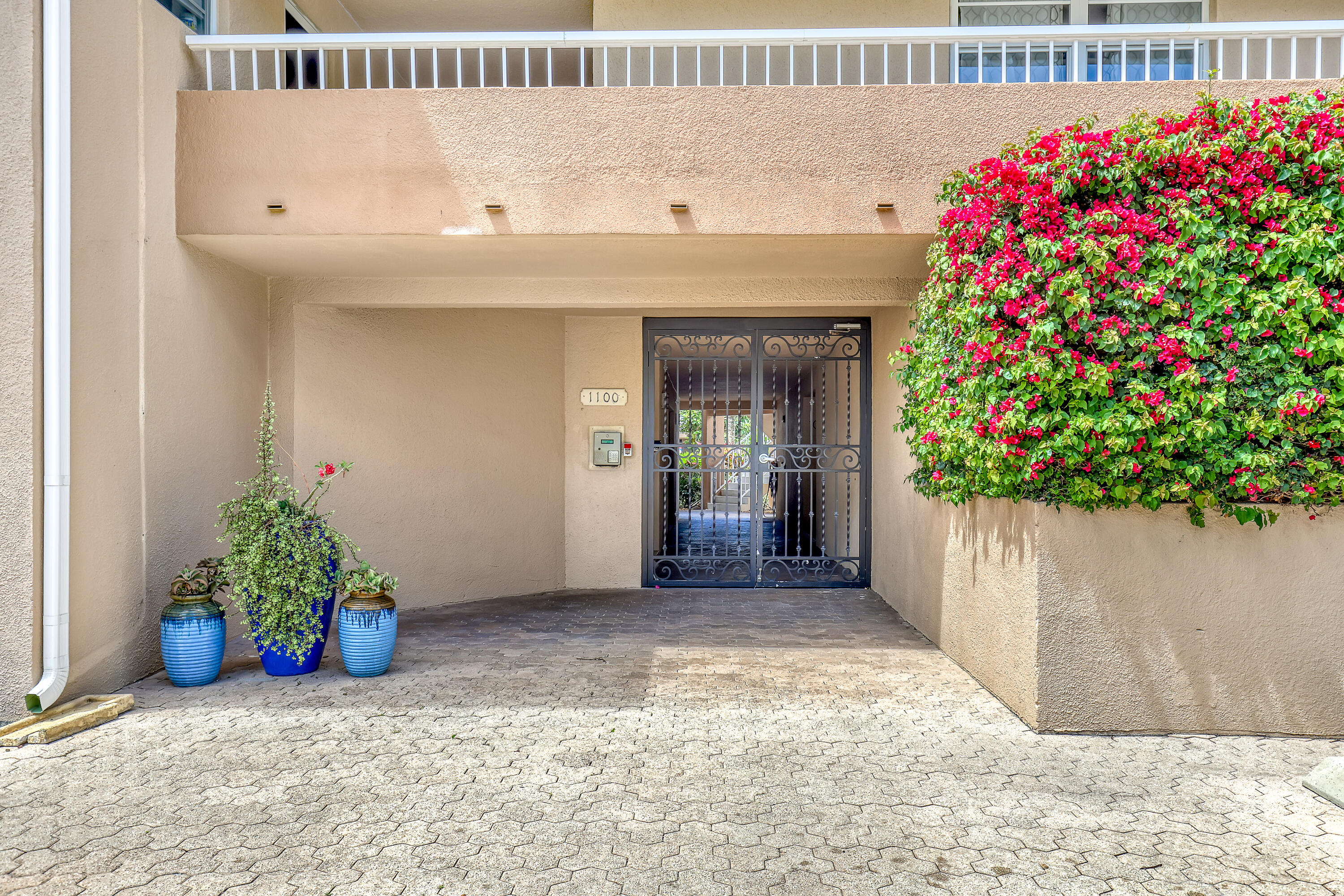 1100 Surf Road, Unit 104 West Palm Beach, FL 33404 - Photo 44 of 49 Front entrance