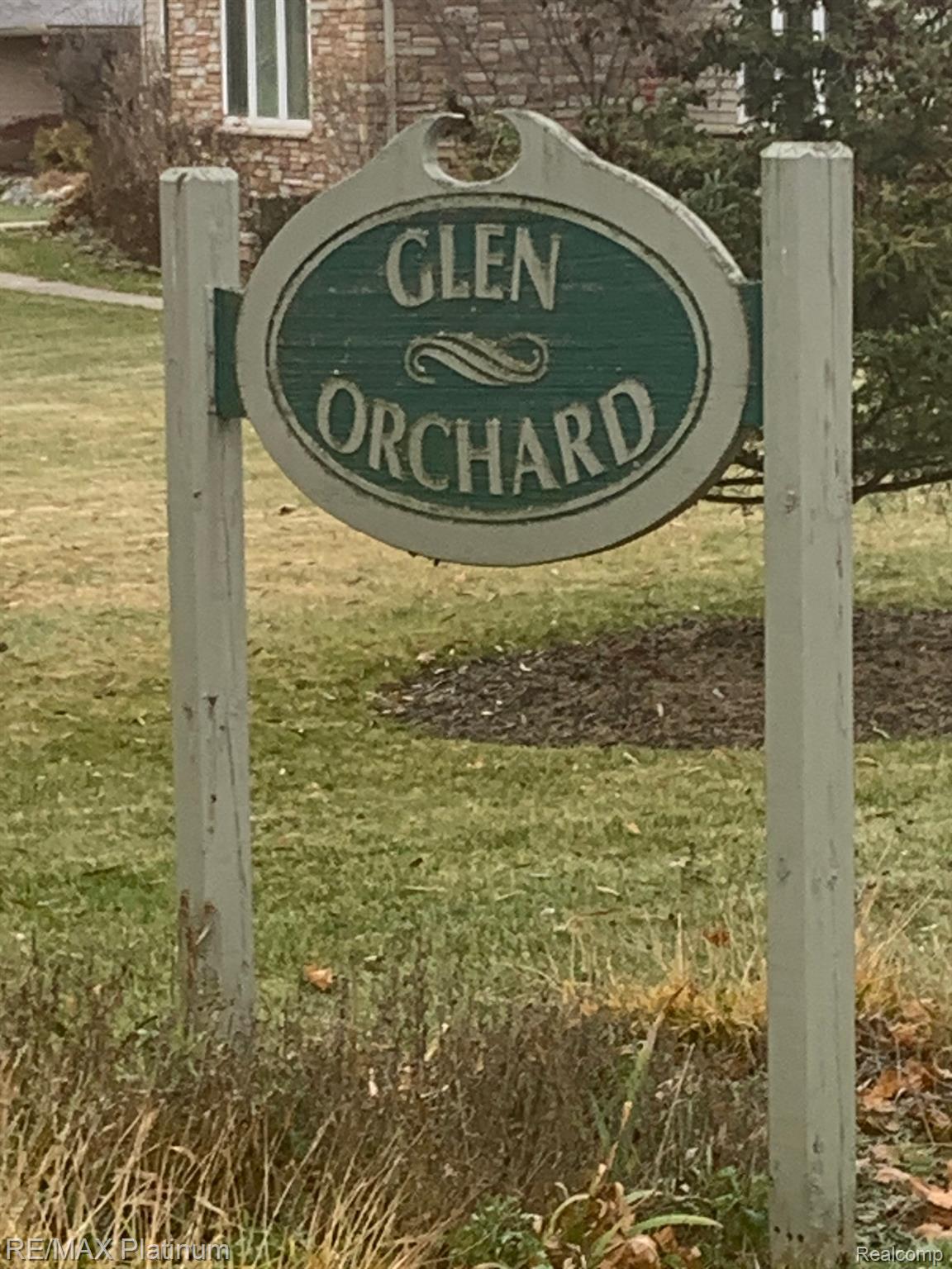 33166 Raphael Road Farmington, MI 48336 - Photo 50 of 50 The Beautiful Glen Orchard Neighborhood!