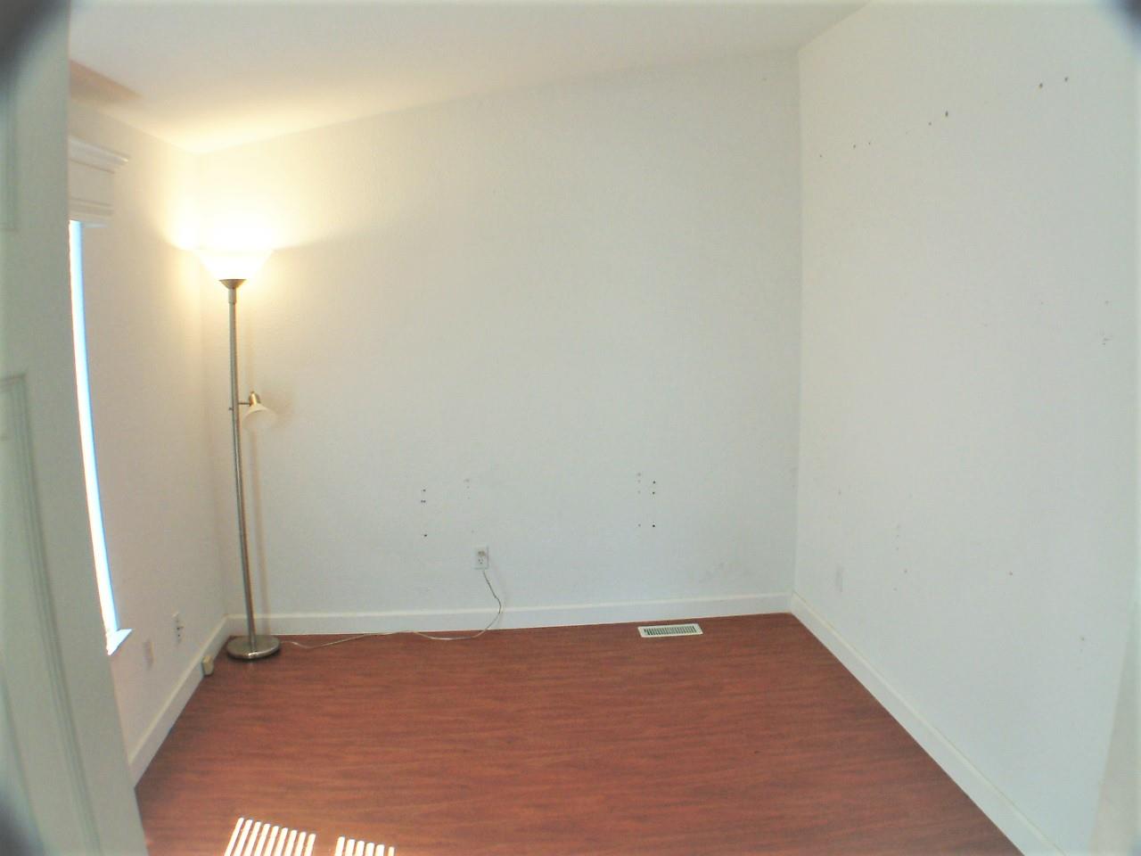 433 Sylvan Avenue, Unit 121 Mountain View, CA 94041 - Photo 8 of 18 a view of an empty room