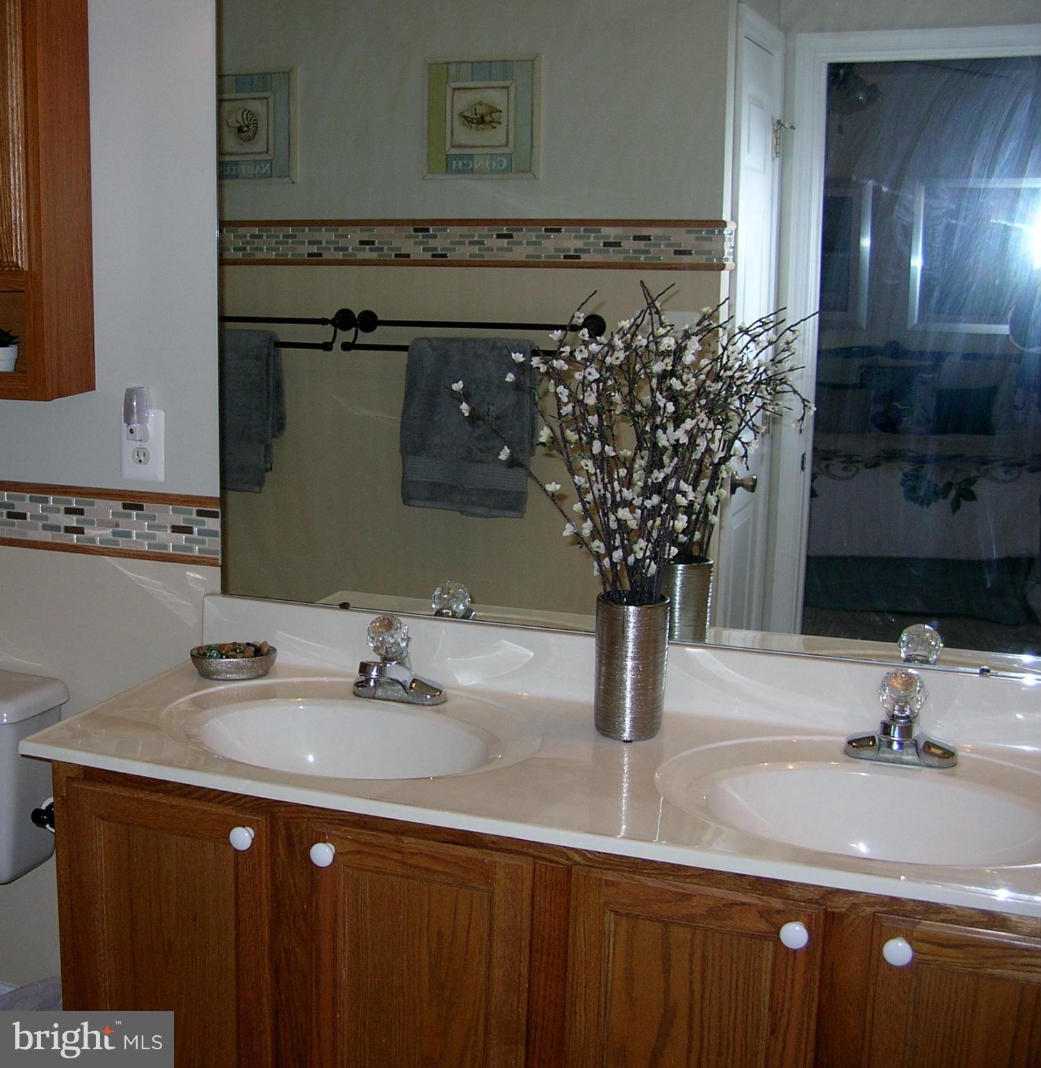 3412 Basford Road Frederick, MD 21703 - Photo 21 of 30 Bath (Master)