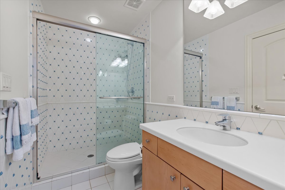 1610 Montgomery Road Deerfield, IL 60015 - Photo 20 of 35 Gallery Image 20