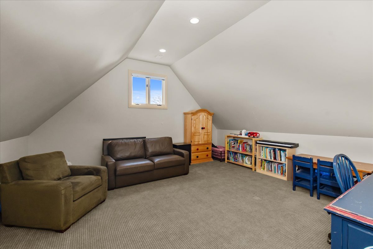 1610 Montgomery Road Deerfield, IL 60015 - Photo 21 of 35 Gallery Image 21