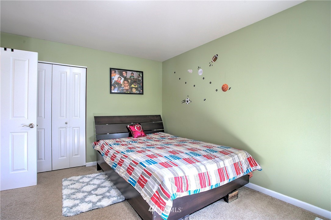 17152 164th Way Southeast Renton, WA 98058 - Photo 17 of 20