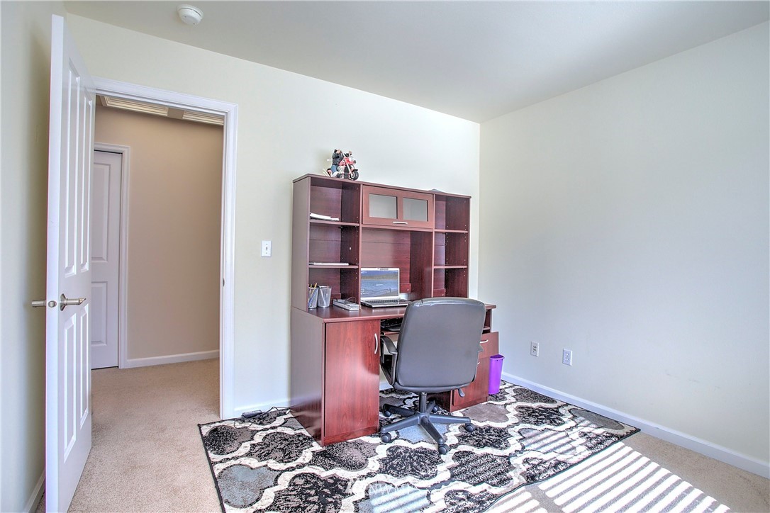 17152 164th Way Southeast Renton, WA 98058 - Photo 18 of 20