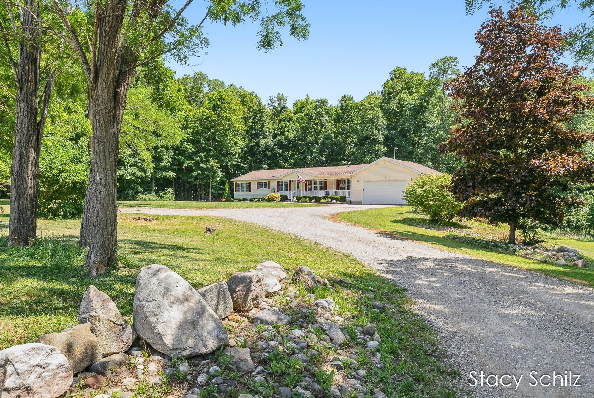 4413 Lacey Lake Road Bellevue, MI 49021 - Photo 3 of 63 03-WM4413laceylake-53