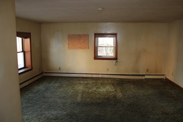 397 Tower Street Fall River, MA 02721 - Photo 17 of 26