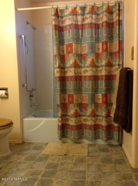 511 Paseo Madera, Unit D Green Valley, AZ 85614 - Photo 21 of 26