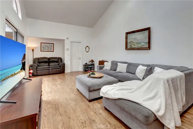 $7,100 | 432 Onda, Newport Beach, CA 92660