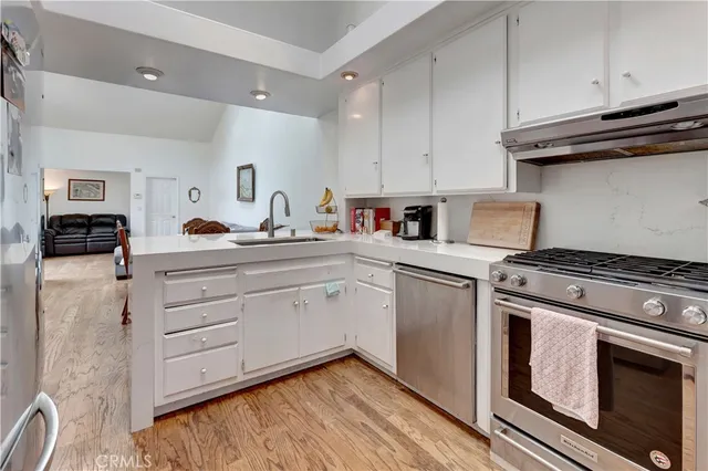 $7,100 | 432 Onda, Newport Beach, CA 92660