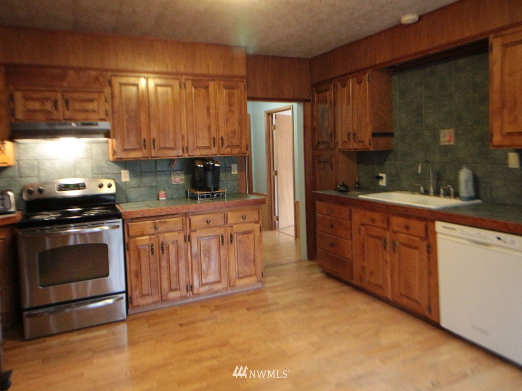 4018 Libby Road Northeast Olympia, WA 98506 - Photo 12 of 24 Gallery Image 12