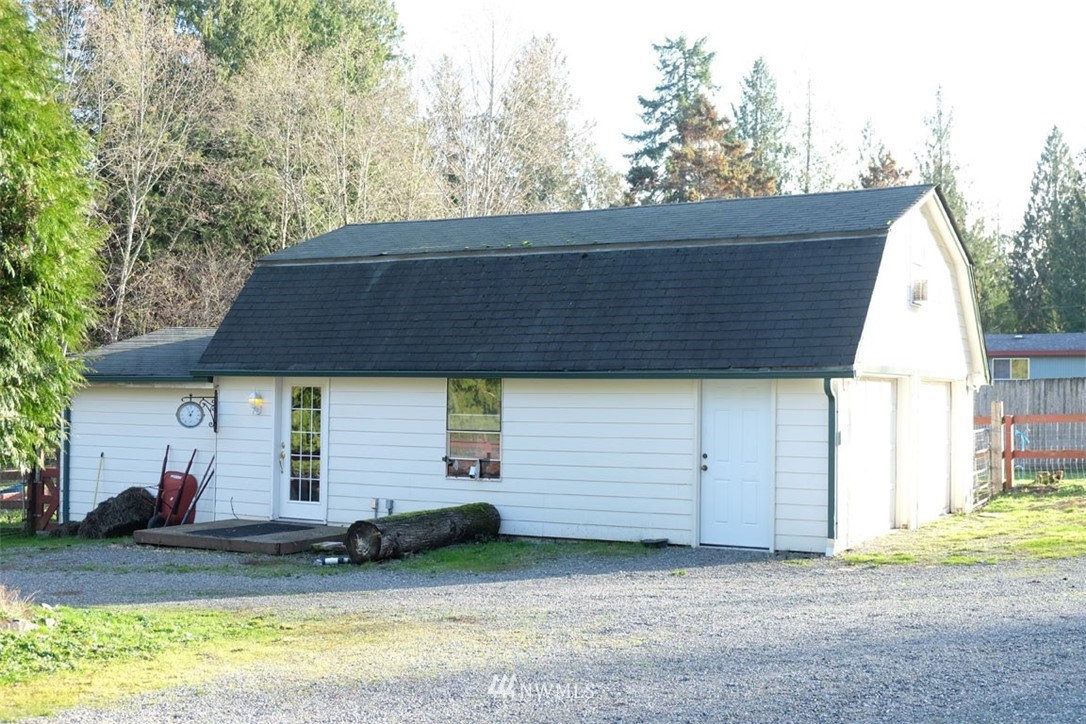 4018 Libby Road Northeast Olympia, WA 98506 - Photo 3 of 24 Gallery Image 3