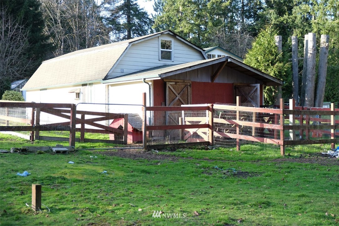 4018 Libby Road Northeast Olympia, WA 98506 - Photo 5 of 24 Gallery Image 5
