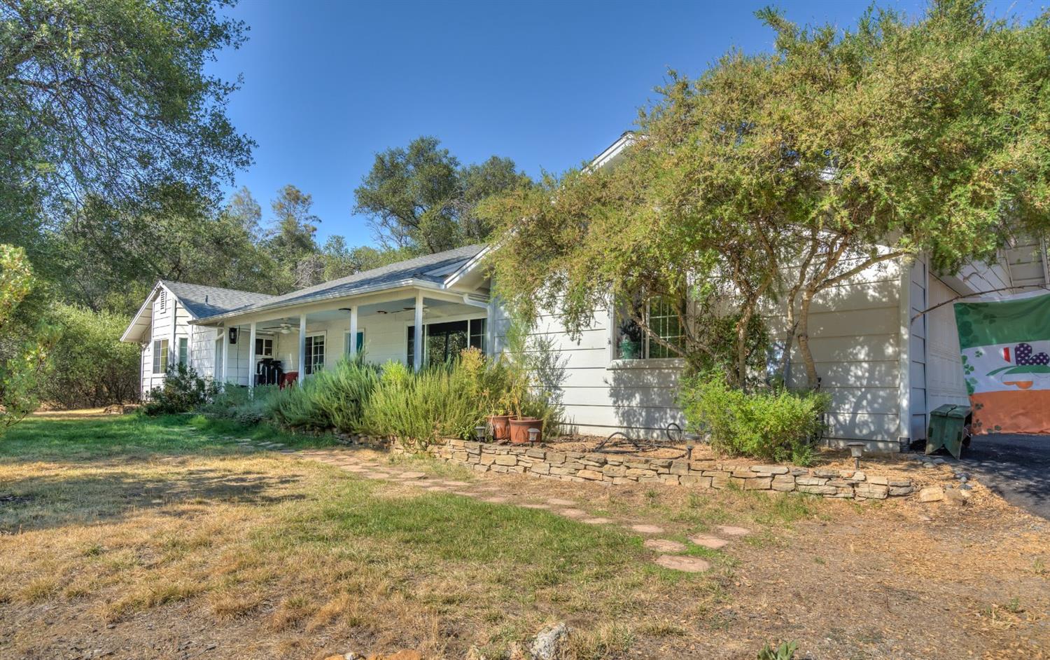 32271 Sunset Ridge Road West Coarsegold, CA 93614 - Photo 3 of 40 Gallery Image 3