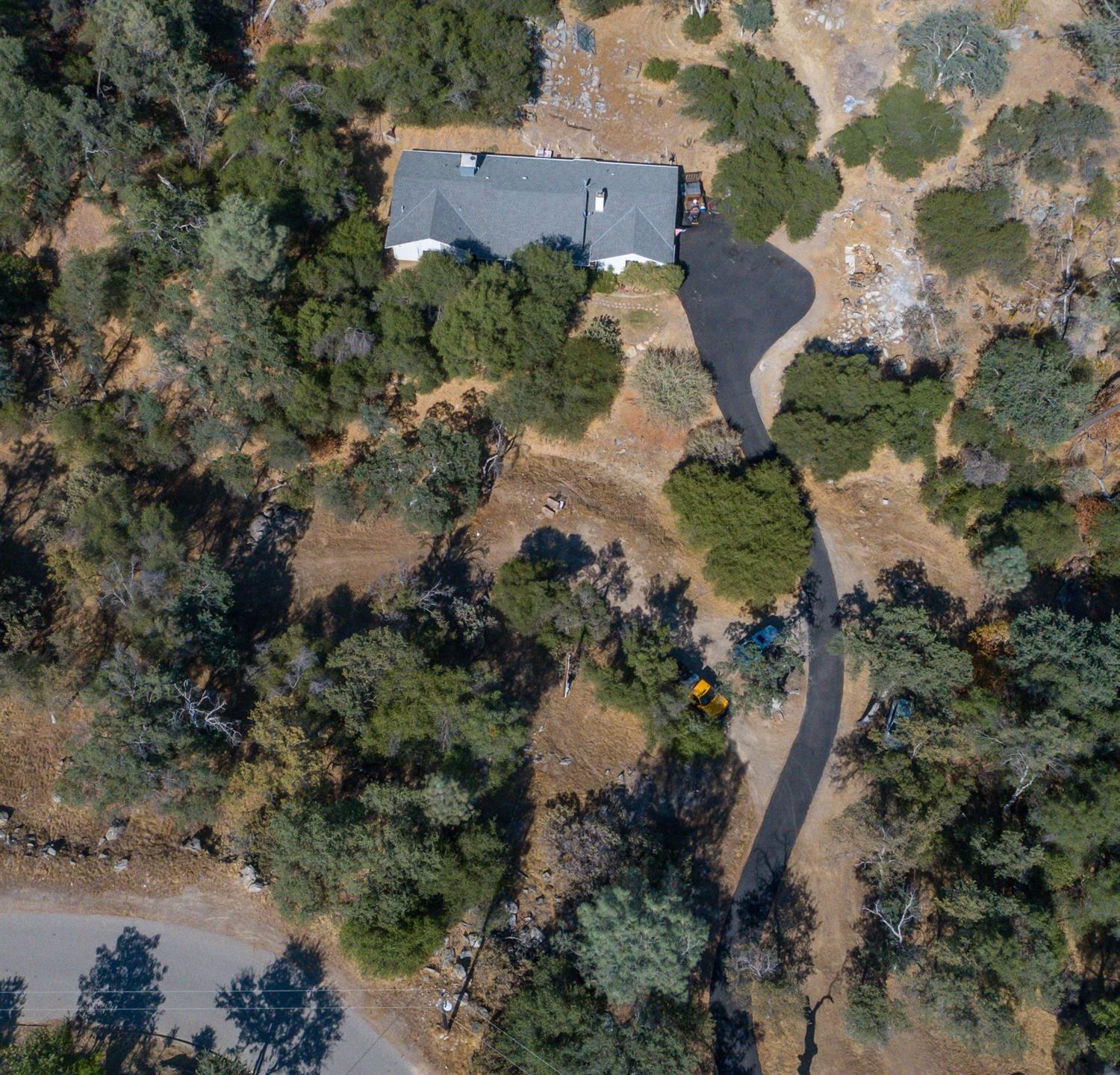 32271 Sunset Ridge Road West Coarsegold, CA 93614 - Photo 8 of 40 Gallery Image 8