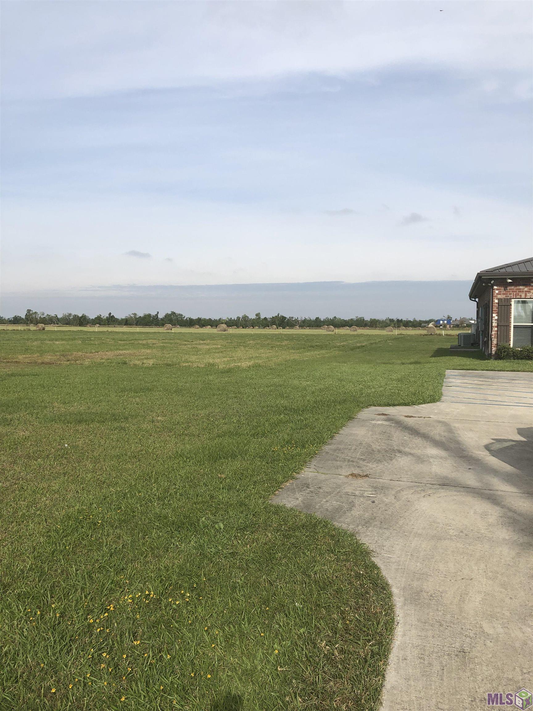 5574 Highway 1 Raceland, LA 70394 - Photo 2 of 2 Gallery Image 2