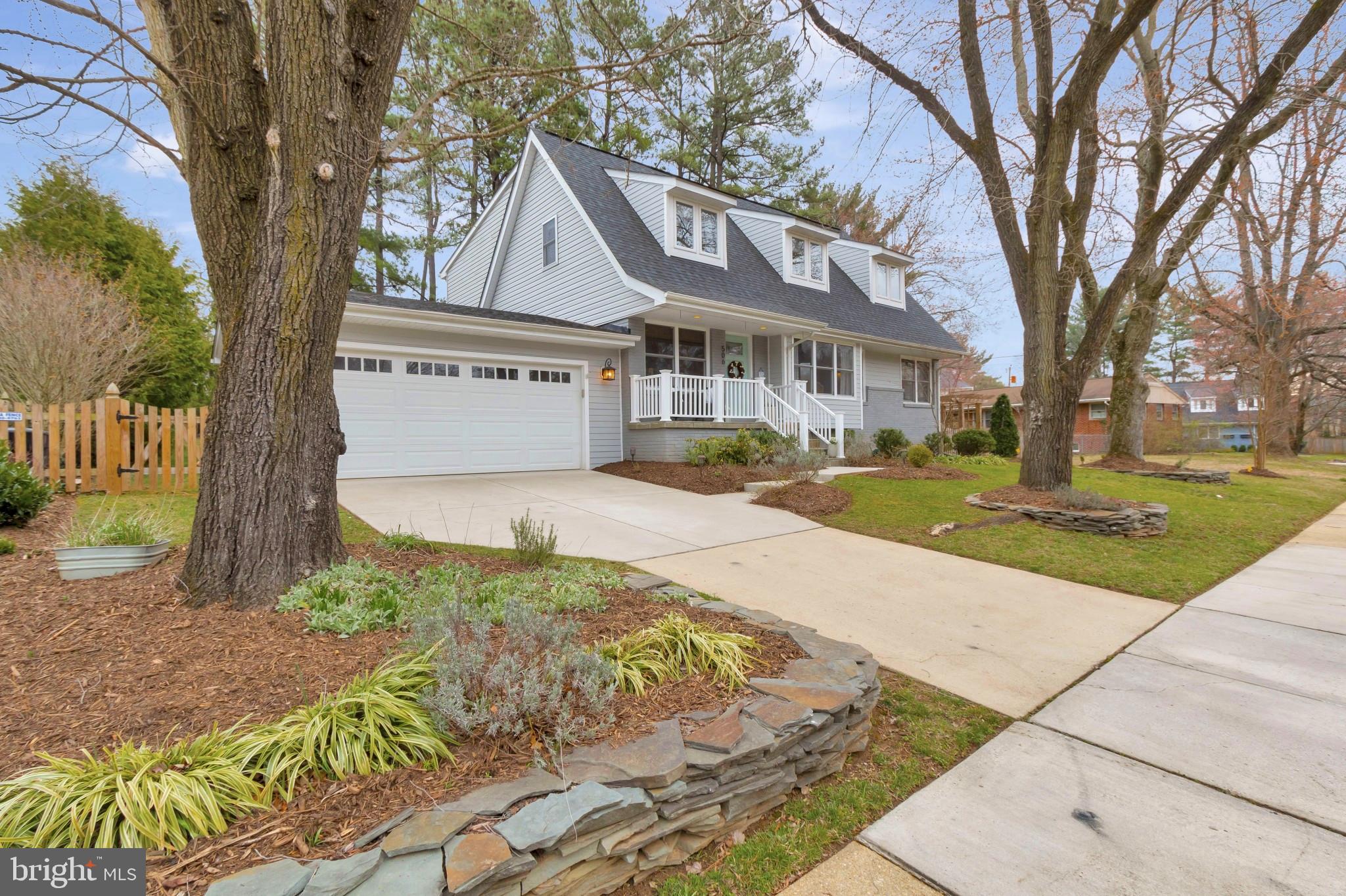 506 Moorefield Road Southwest Vienna, VA 22180 - Photo 2 of 30 Gallery Image 2