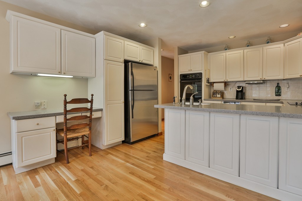 25 Webb Street Middleton, MA 01949 - Photo 12 of 30 Gallery Image 12