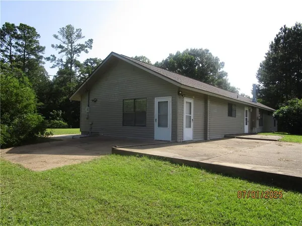 $218,000 | 1003 Dyson Creek Road, Pollock, LA 71467