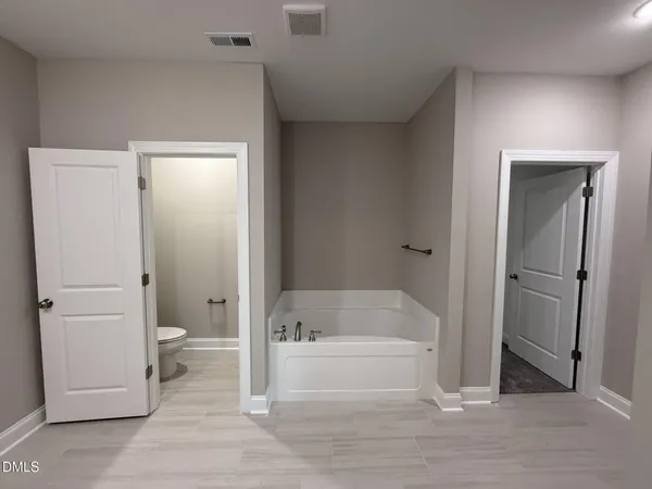 $469,900 | 70 Hot Spgs Way, Benson, NC 27504