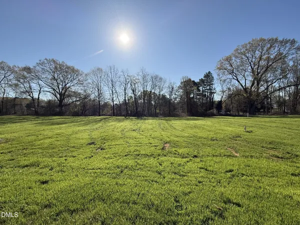 $469,900 | 70 Hot Spgs Way, Benson, NC 27504