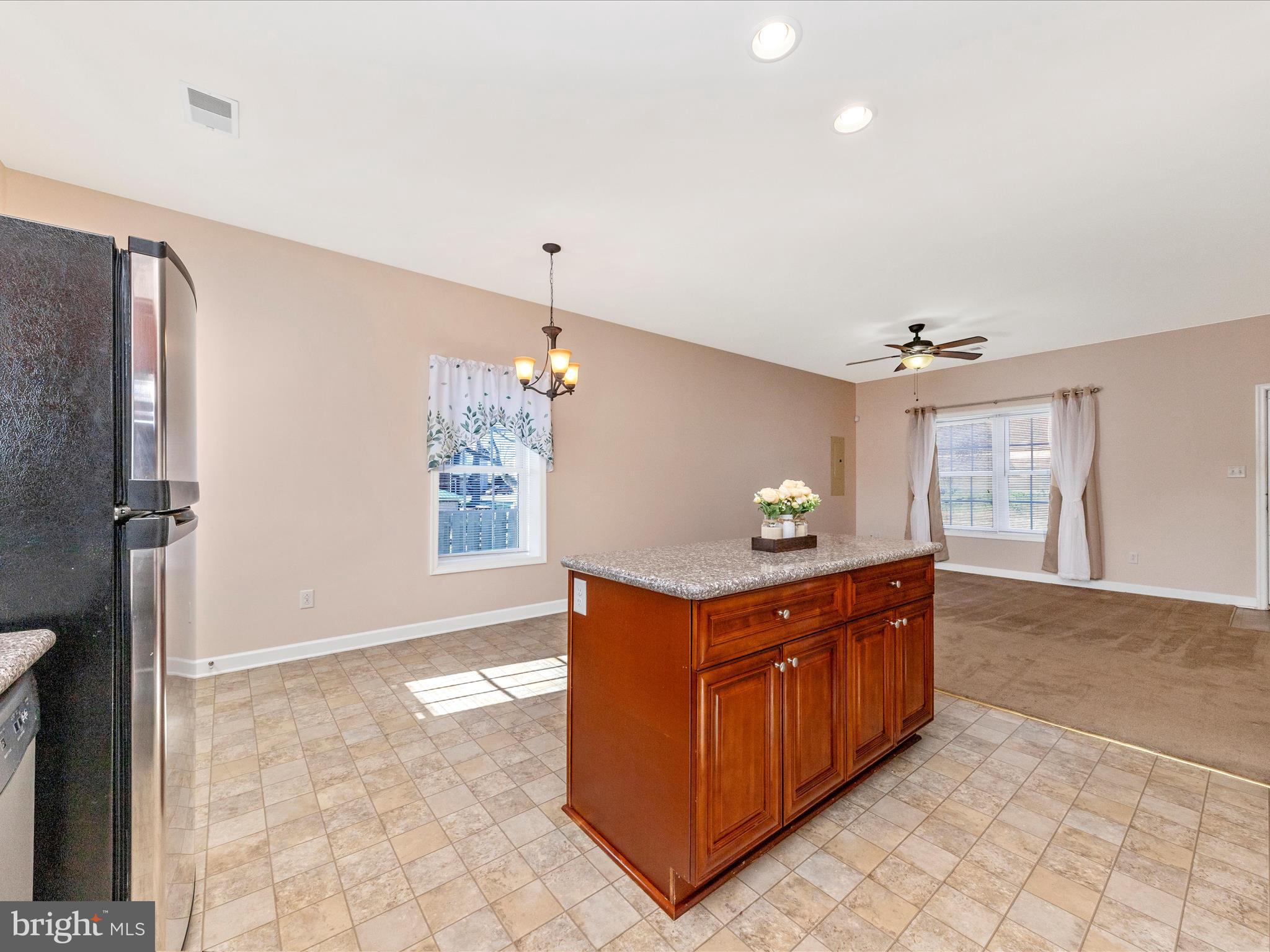 10 Wakefield Road Hagerstown, MD 21740 - Photo 12 of 45 Kitchen