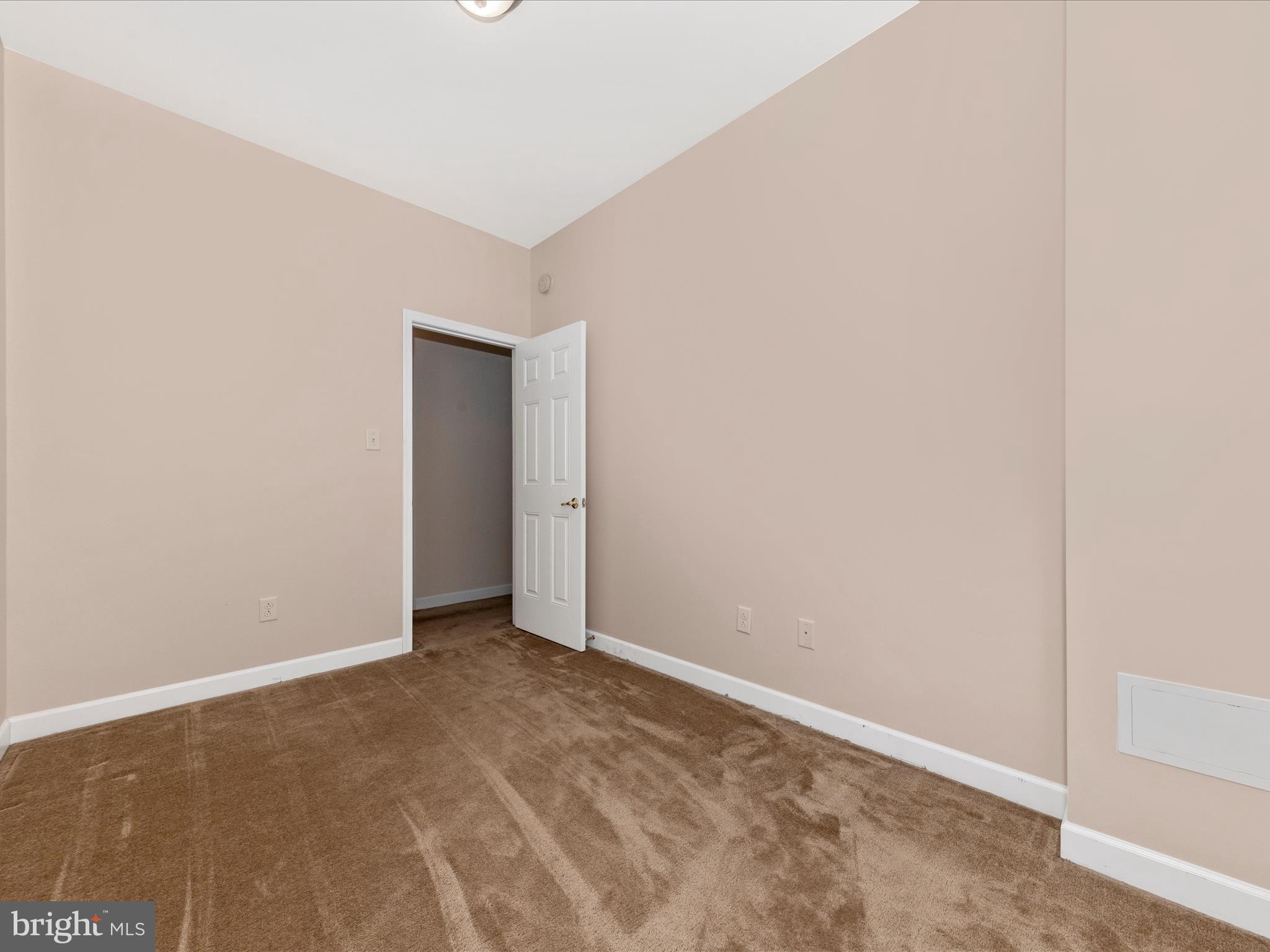 10 Wakefield Road Hagerstown, MD 21740 - Photo 26 of 45 Bedroom 2