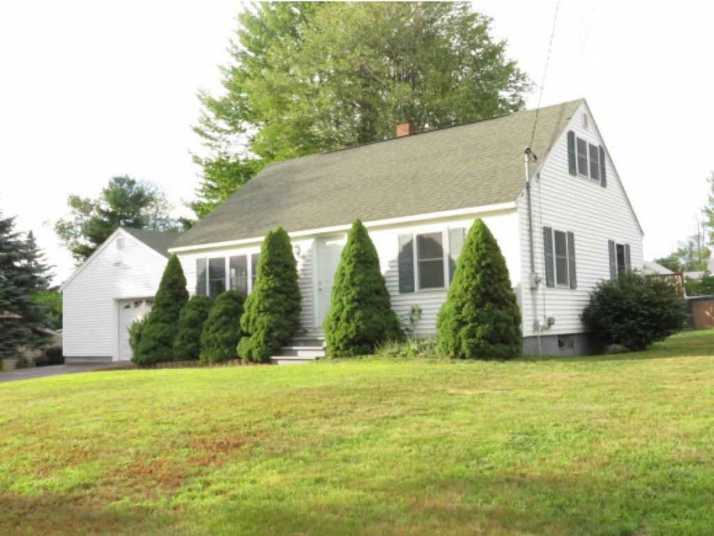 25 Hampshire Avenue Rochester, NH 03867 - Photo 1 of 17 Gallery Image 1