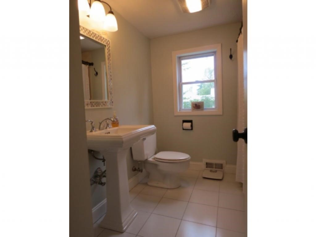 25 Hampshire Avenue Rochester, NH 03867 - Photo 13 of 17 Gallery Image 13