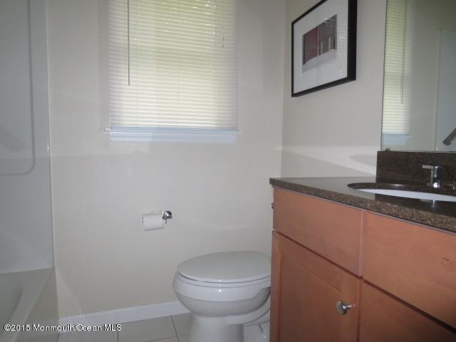 3 Taylor Road Matawan, NJ 07747 - Photo 11 of 14 Full Bath