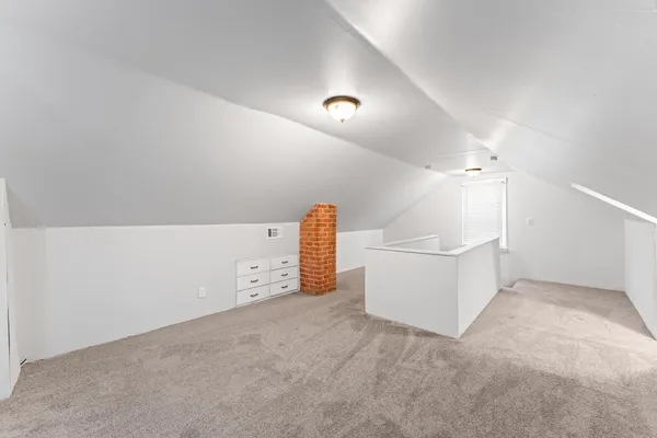 $129,999 | 20947 Beechwood Avenue, Eastpointe, MI 48021