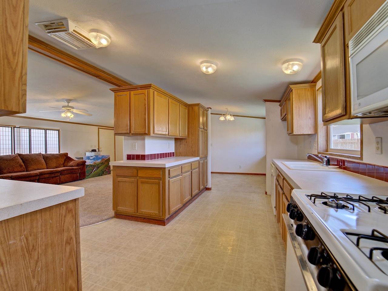 2984 Rood Court Grand Junction, CO 81504 - Photo 10 of 24 Gallery Image 10