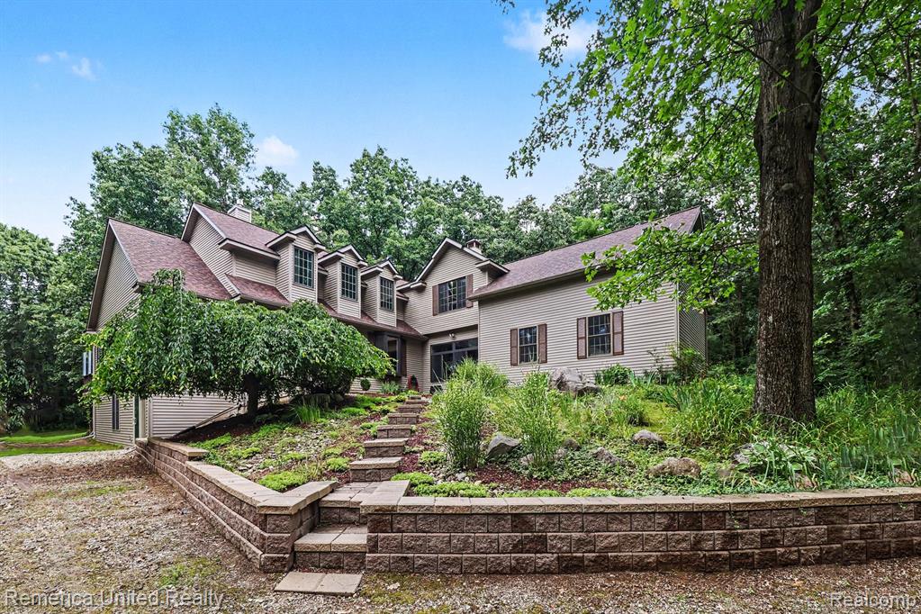 20962 Wasson Road Gregory, MI 48137 - Photo 2 of 39 Gallery Image 2